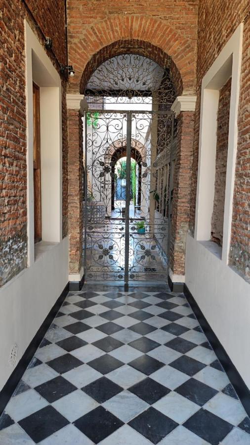 La Botica De 1852 Hotel Chascomús 外观 照片